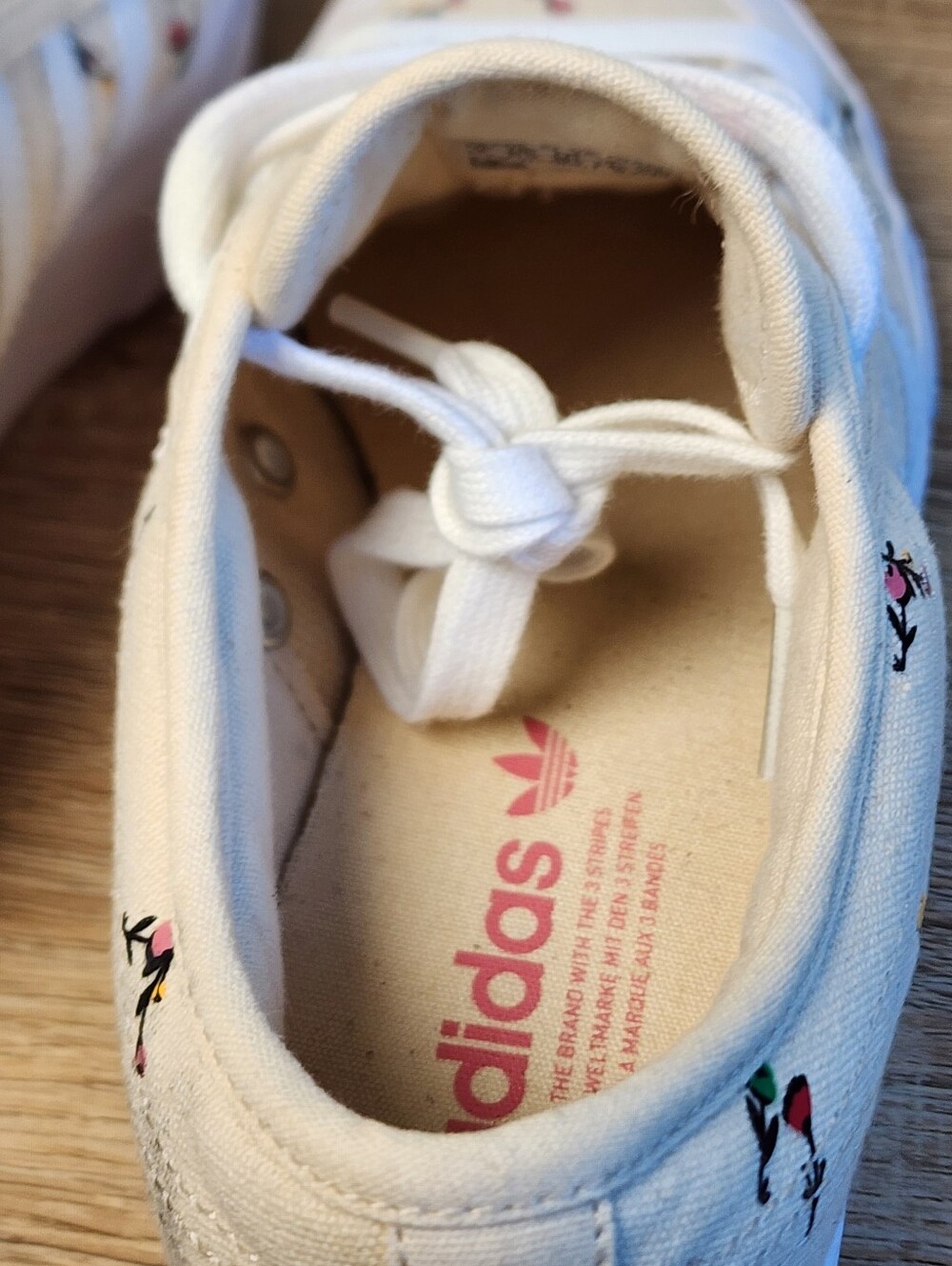 ADIDAS Originals Nizza Floral Platform Lace Up Sneaker Shoe Women's 7 - Picture 8 of 15